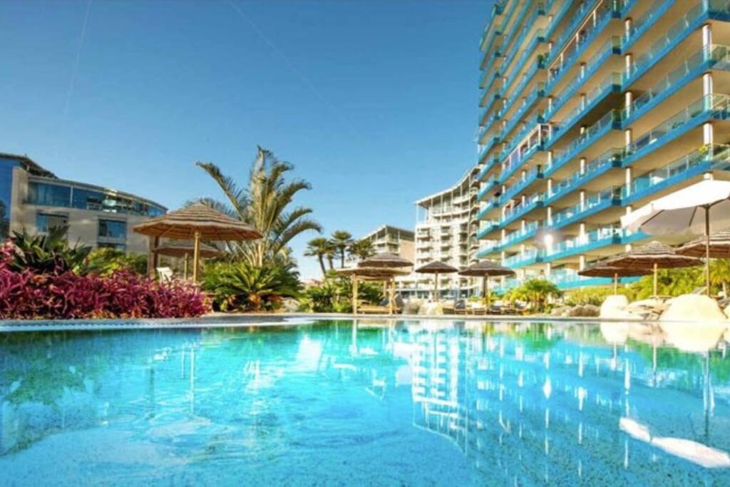 Gibraltar Luxury With Rooftop Pools & Views Dış mekan fotoğraf
