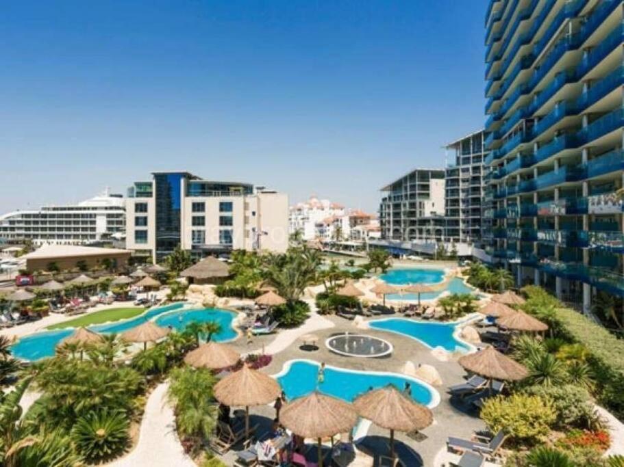 Gibraltar Luxury With Rooftop Pools & Views Dış mekan fotoğraf